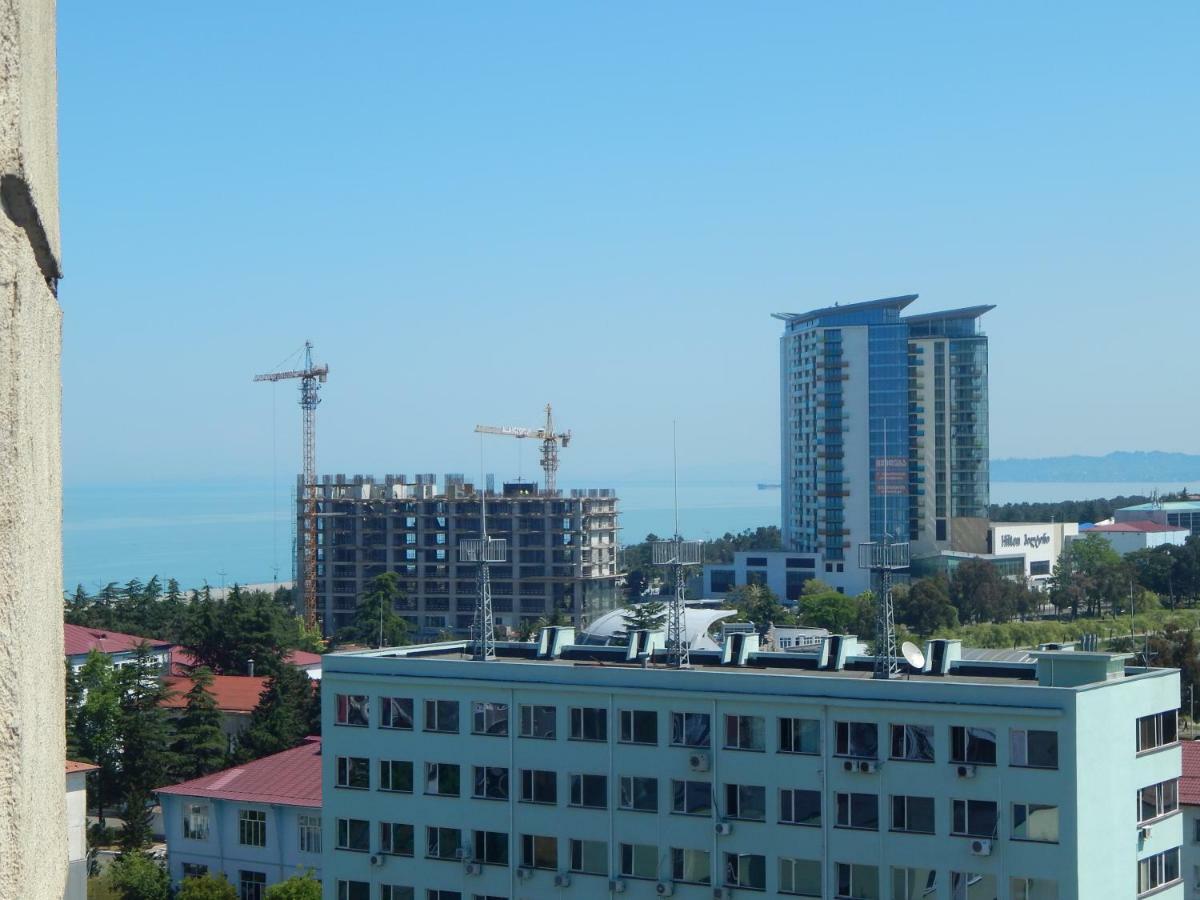 Apartment First Line From Sea Batumi Exterior photo