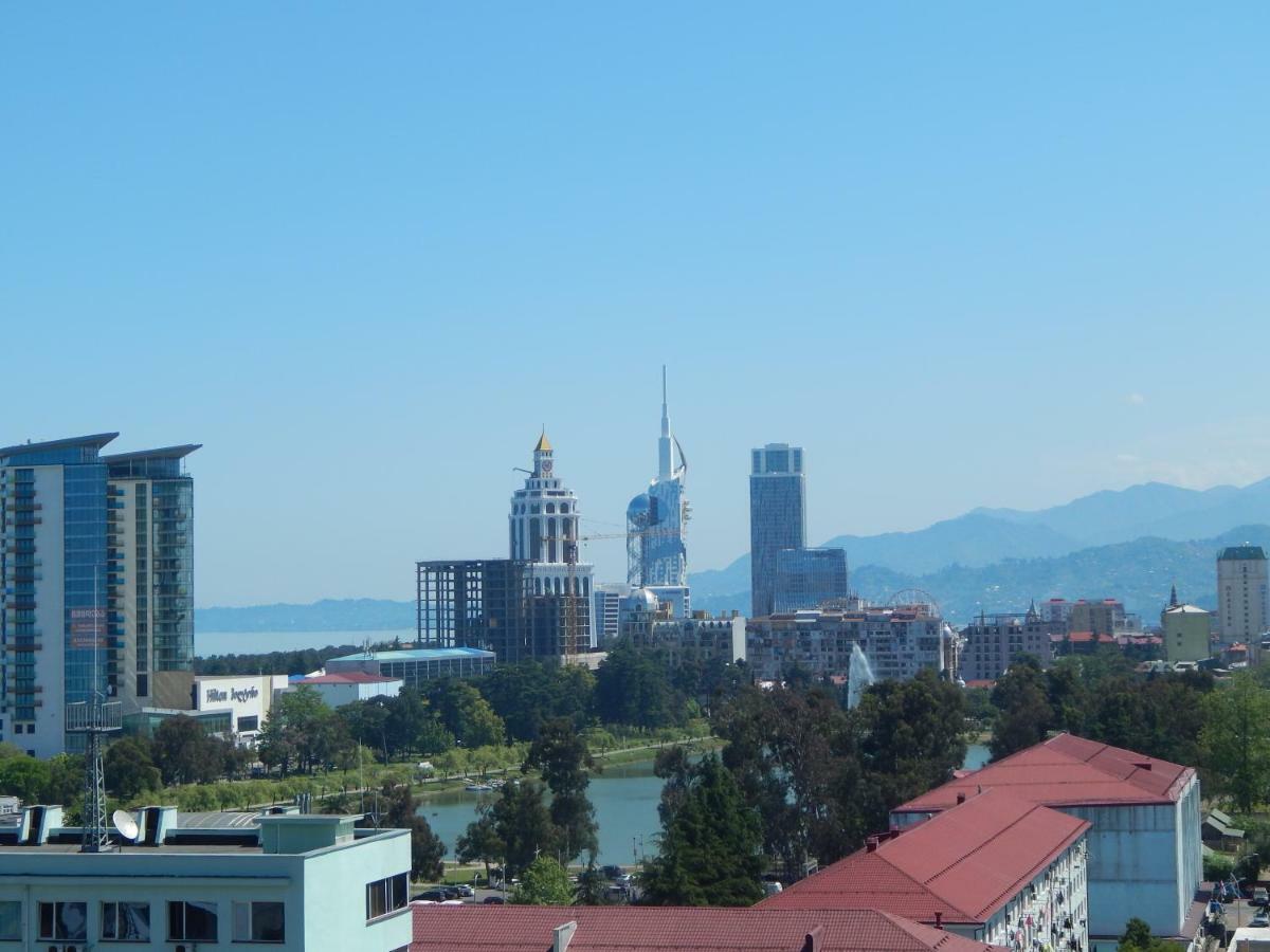 Apartment First Line From Sea Batumi Exterior photo