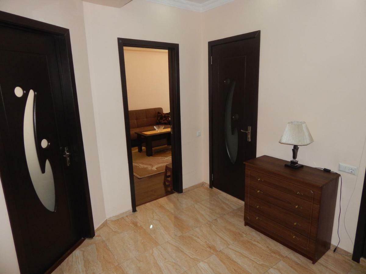 Apartment First Line From Sea Batumi Exterior photo